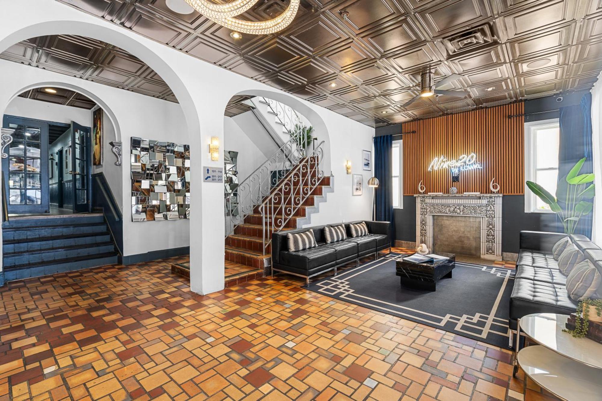 Nine20 Collins Apartments By Lowkl ميامي بيتش المظهر الخارجي الصورة