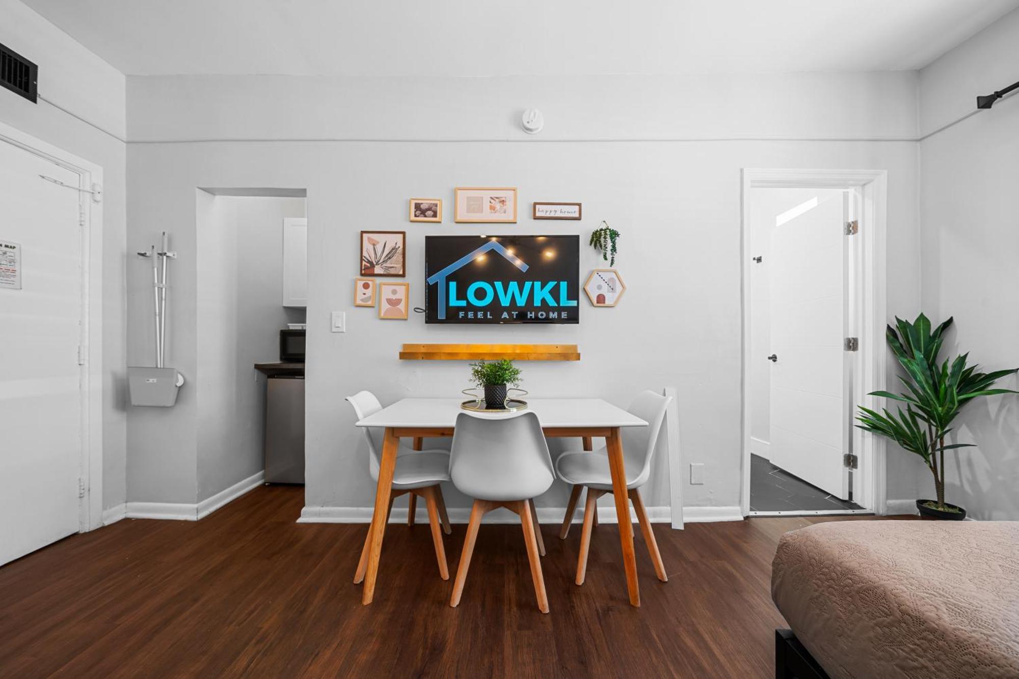 Nine20 Collins Apartments By Lowkl ميامي بيتش المظهر الخارجي الصورة
