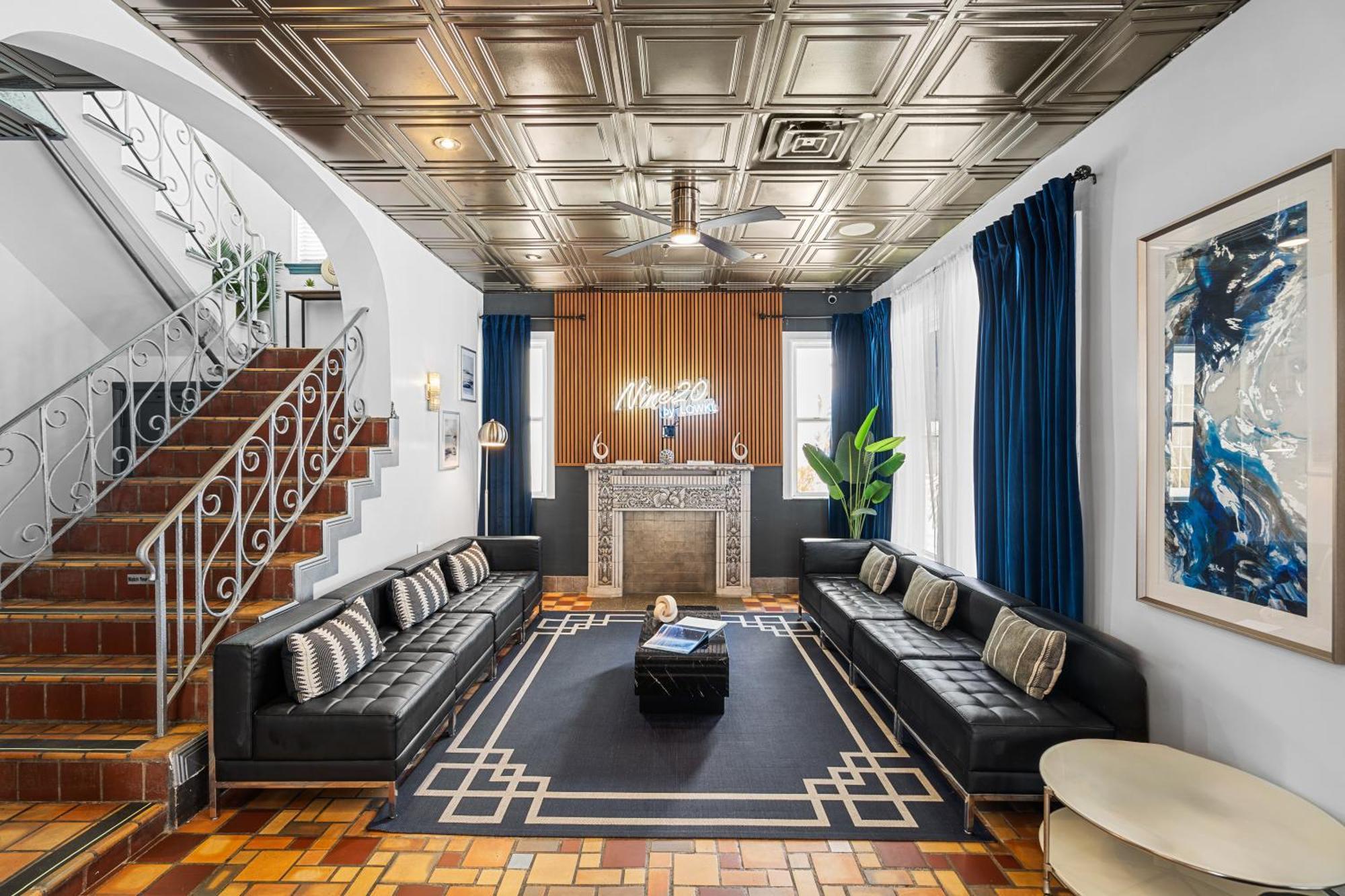 Nine20 Collins Apartments By Lowkl ميامي بيتش المظهر الخارجي الصورة